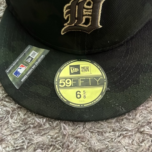 Detroit tigers camo with gold accents new era 59FIFTY cap size 6 5/8 - Picture 2 of 12